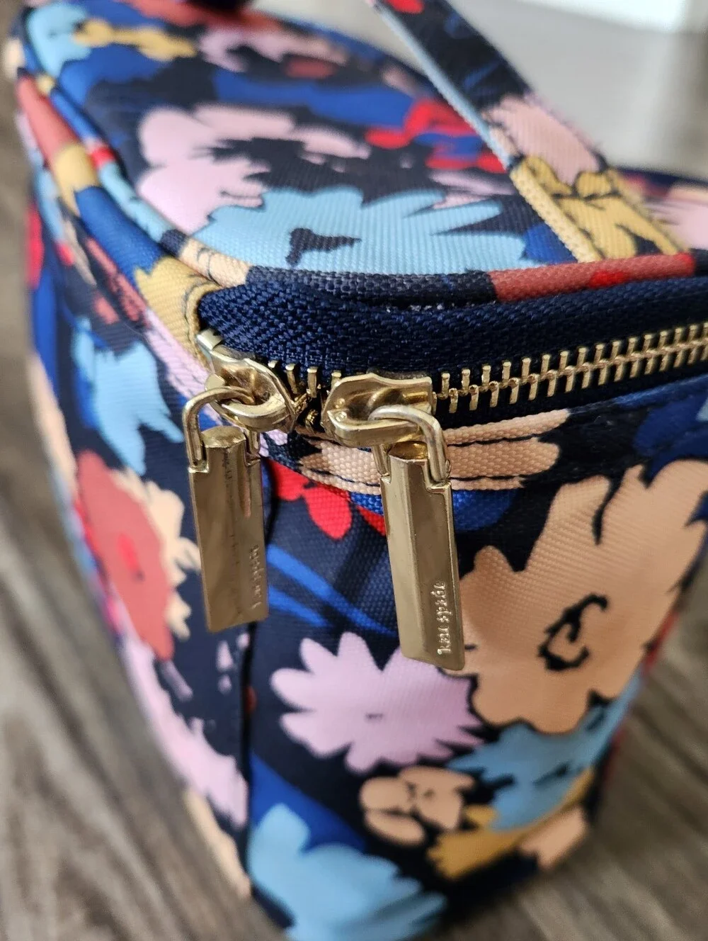 Kate Spade Swing Floral Navy Zippered Lunch Tote